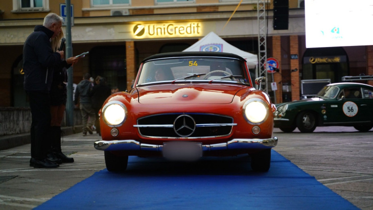 zeitlose eleganz - das ist der mercedes-benz 190 sl: fotos