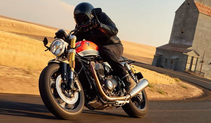 die triumph speed twin 1200 rs 2025 kommt mit verbesserter leistung und sportlichem design