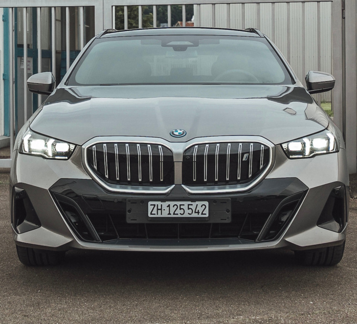 gleitmittel: bmw i5 touring edrive40