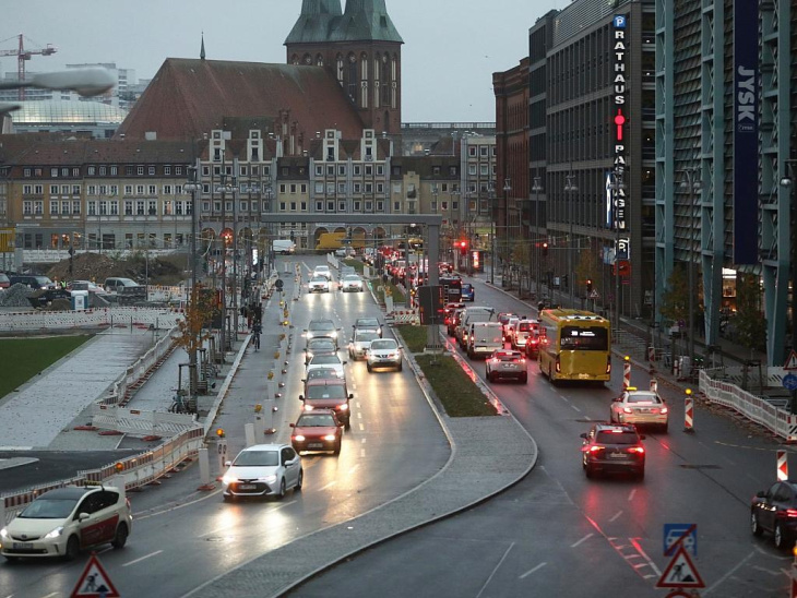 union verlangt von autogipfel klares bekenntnis zum verbrennermotor