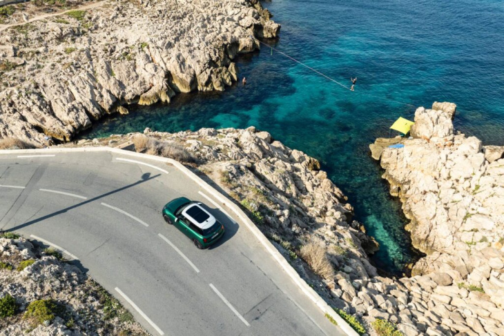 mini cooper c f66: dreizylinder glänzt in british racing green