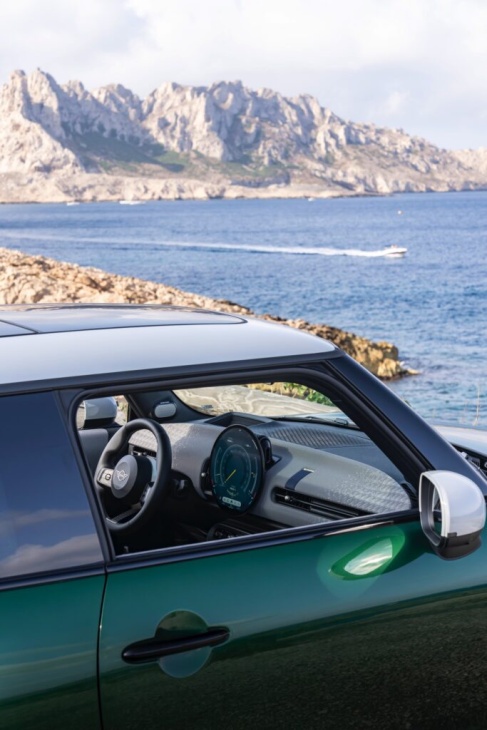 mini cooper c f66: dreizylinder glänzt in british racing green