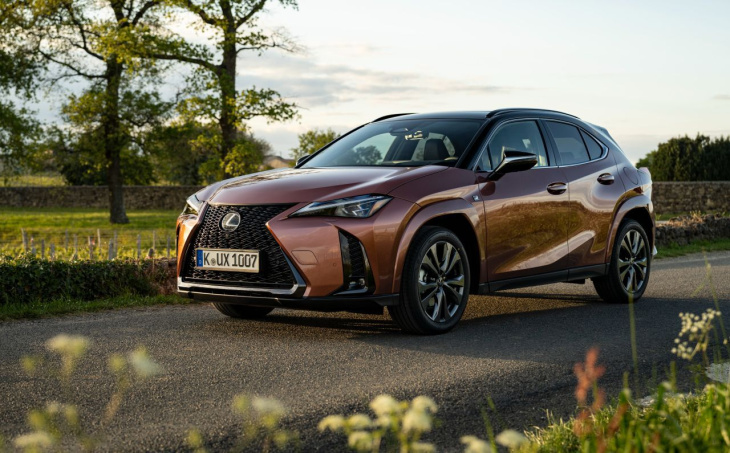 erster test: lexus ux 300h, update unter der haut