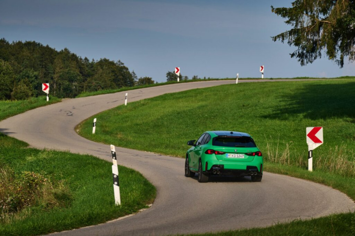 signal green: bmw m135 f70 in giftgrün & mit m technik paket ii