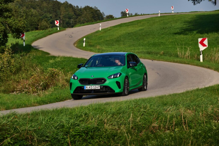 signal green: bmw m135 f70 in giftgrün & mit m technik paket ii