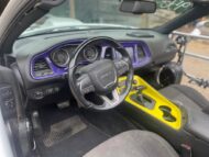 nackt und mit straßenzulassung: dodge challenger mit exoskelett