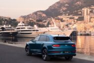 bentley zeigt die bentayga ewb azure riviera collection