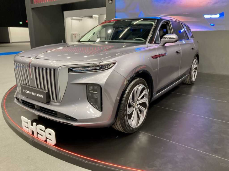 auto mechanika 2024: luxusklasss suv hongqi ehs9