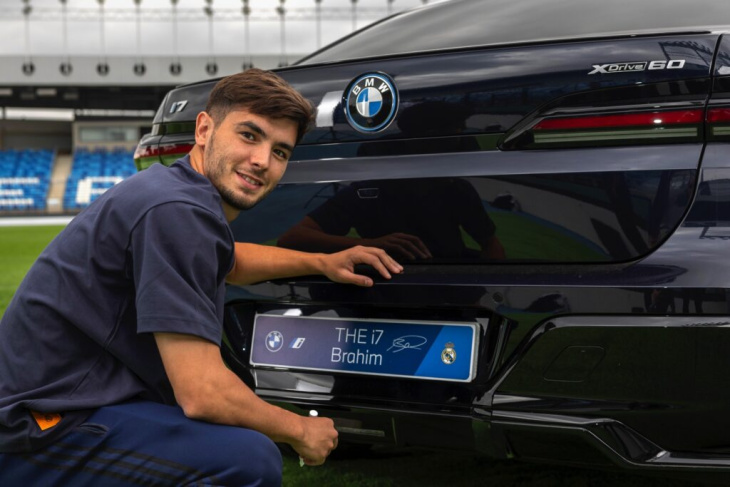 real madrid: neue e-bmw für alaba, bellingham, mbappé & co.