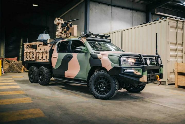 wenn der toyota hilux pickup zum 6×6 militärtruck wird