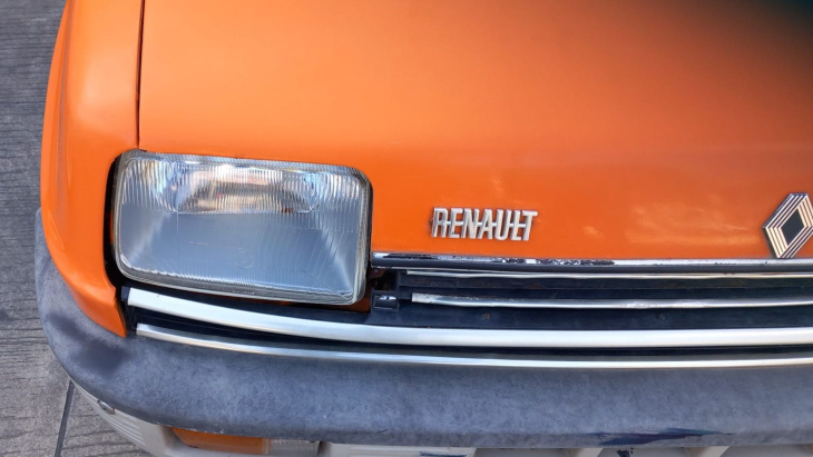 tl, der erste renault 5 auf dem markt: fotos von einem auto mit vielen möglichkeiten