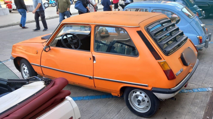 tl, der erste renault 5 auf dem markt: fotos von einem auto mit vielen möglichkeiten