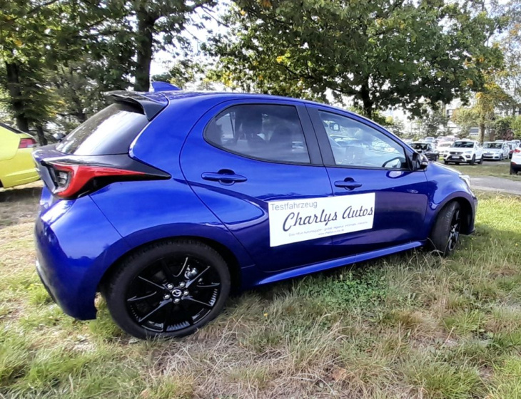 jetzt auch als hybrid-variante: fahrbericht mazda2