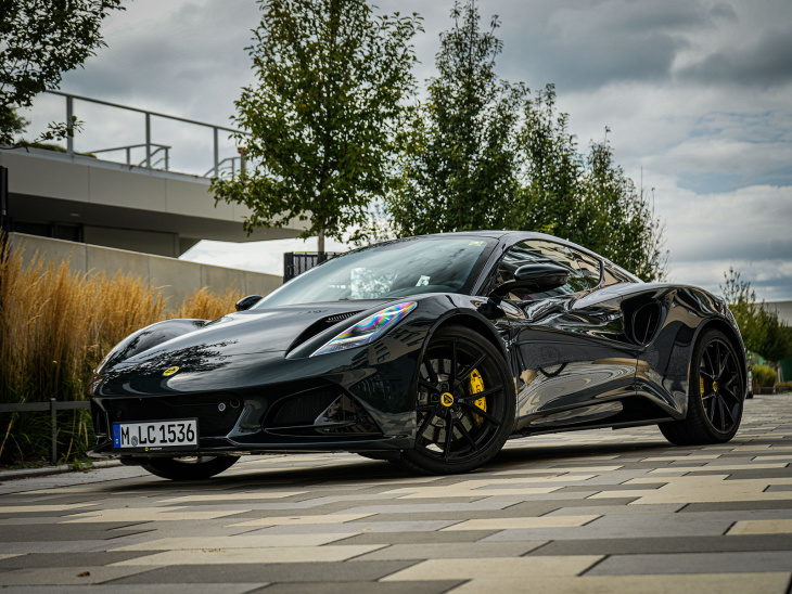 lotus emira im test