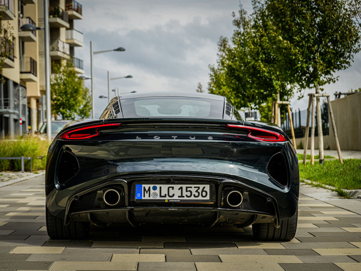 lotus emira im test