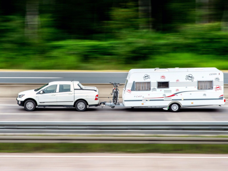 auf vielen deuschen raststätten fehlen wohnmobil-parkplätze