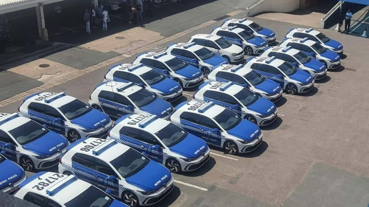 diese polizei hat 50 vw golf 8 gti bekommen