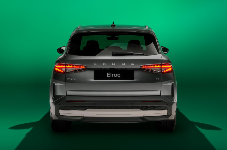 neuer skoda elroq als preisgünstiger rivale des kia niro ev vorgestellt