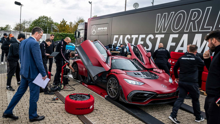 mercedes-amg one bricht eigenen rundenrekord auf der nordschleife