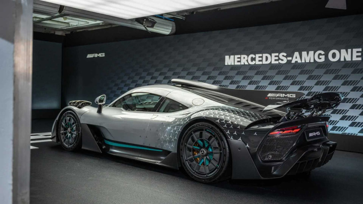 mercedes-amg one bricht eigenen rundenrekord auf der nordschleife