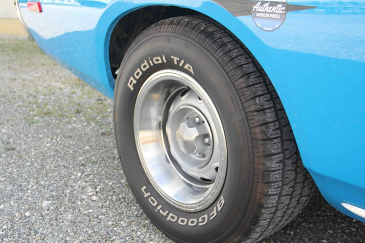 blue beauty: 1972er dodge charger rallye