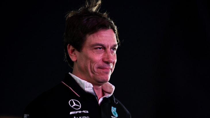 toto wolff äußert sich zu max verstappen. und auch über lewis hamilton