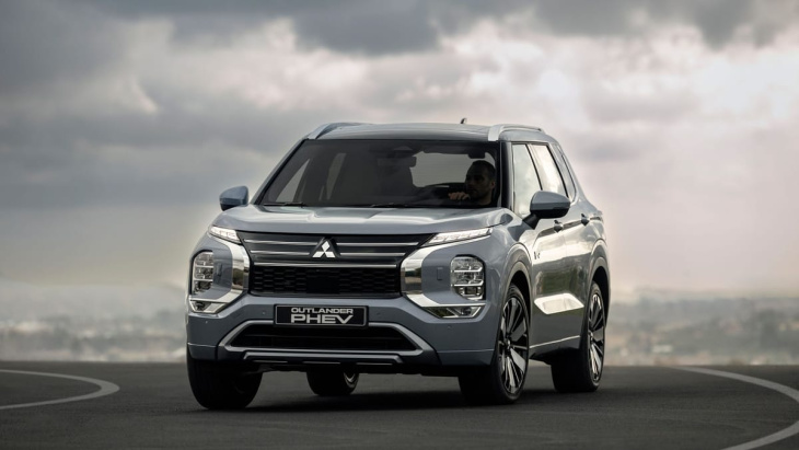 mitsubishi outlander (2024): beliebtes plug-in-hybrid-suv kehrt zurück