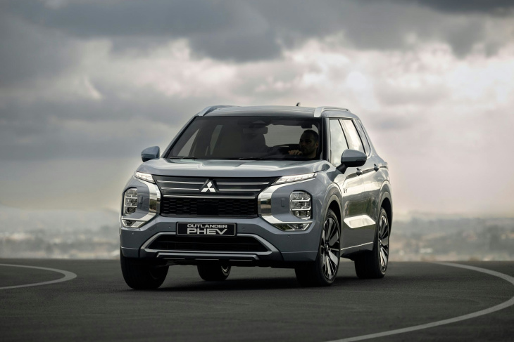 suv-facelift: mitsubishi: outlander der 4. generation in den startlöchern