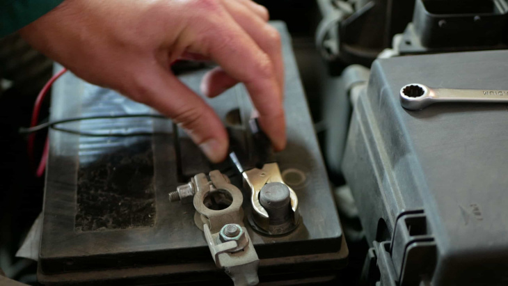 ihr auto bleibt lange stehen? so bleibt es dennoch in topform