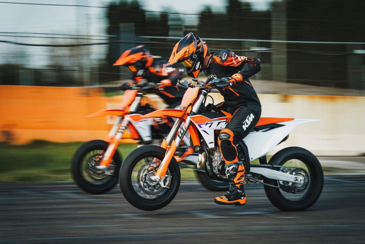 ktm stellt die smr modelljahr 2023 vor!