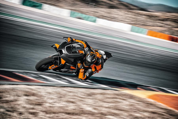 ktm präsentiert die rc 8c modelljahr 2023!