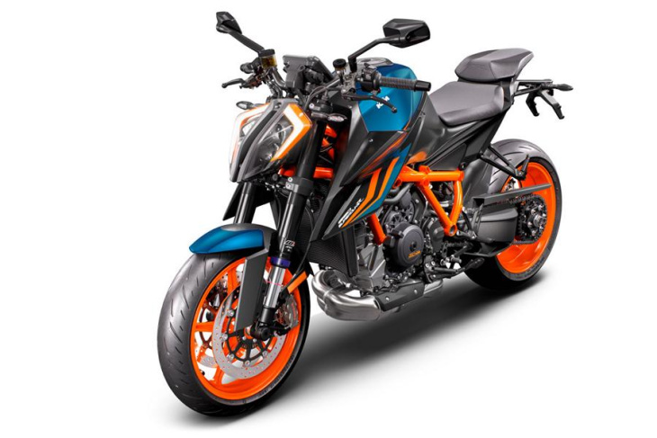 2022 ktm 1290 super duke r & super duke r evo!