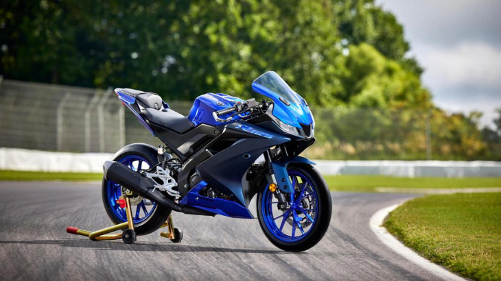 yamaha r-serie 2022 feiert grand-prix-renngeschichte!