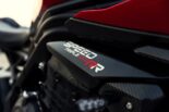 schicker cafe-racer: die triumph speed triple 1200 rr!