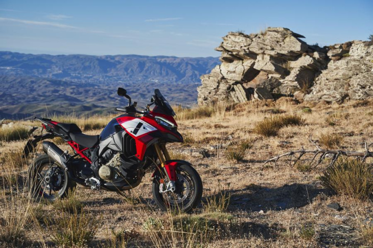 besonders sportlich: 2022 ducati multistrada v4 pikes peak!