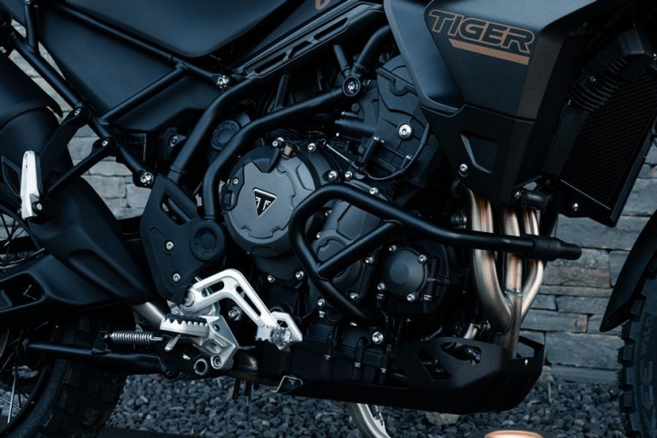 der name ist 900, tiger 900 – jetzt als james bond limited-edition