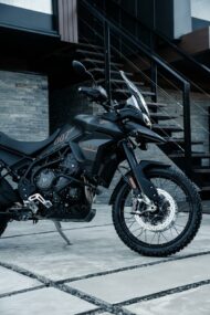 der name ist 900, tiger 900 – jetzt als james bond limited-edition