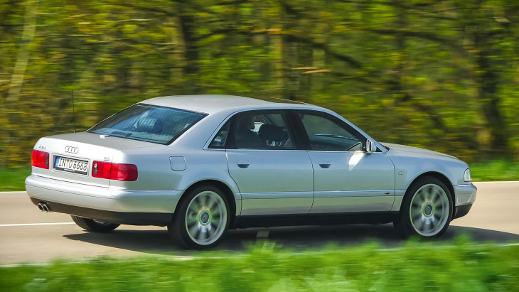 30 jahre audi a8 (d2): unterwegs in der langversion mit w12