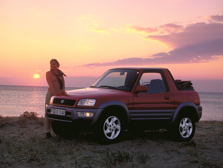 30 jahre toyota rav4