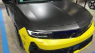 opel astra sports tourer: dunkle verwandlung durch xs carnight