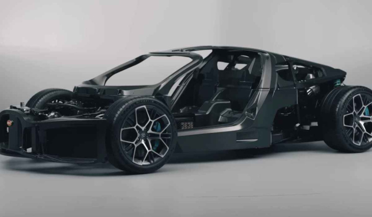 bugatti tourbillon erhält ein neues revolutionäres chassis und hybridtechnologie