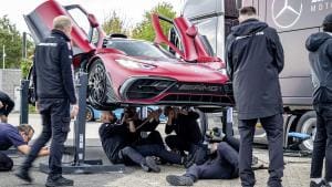 mercedes-amg one: neuer streckenrekord am nürburgring