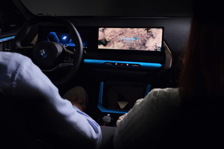 großes kino im bmw: idrive jetzt mit paramount+ streaming