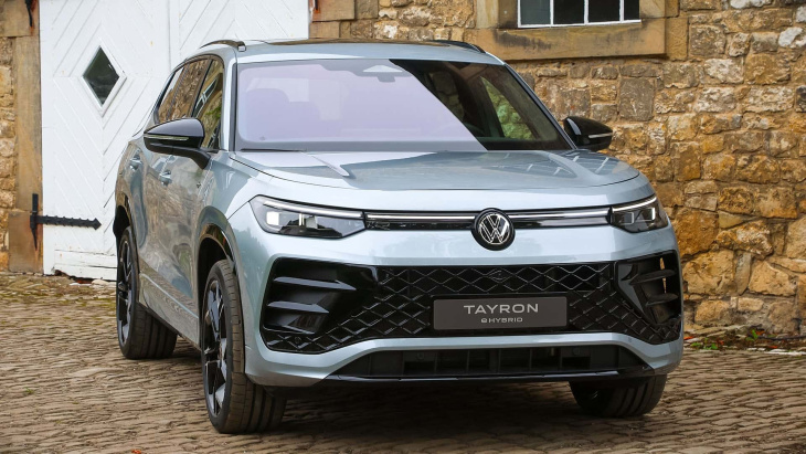 neuer vw tayron (2025): tiguan xxl oder mini-touareg?