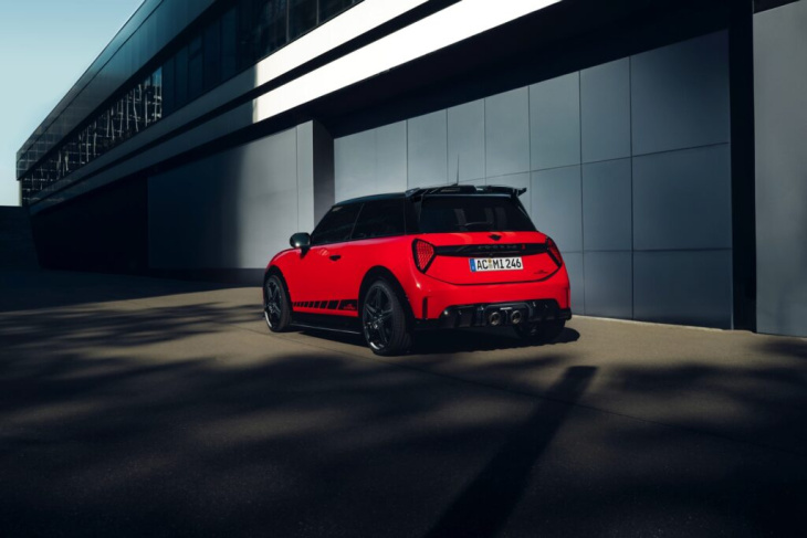 ac schnitzer-tuning: mini f66 bekommt sichtbare endrohre!