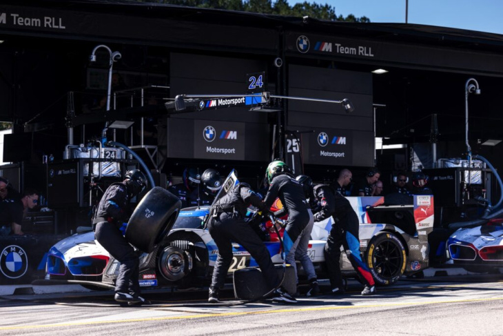 petit le mans: kaputter reifen verhindert pokale für bmw