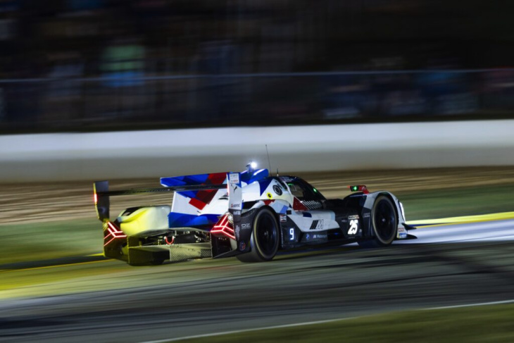 petit le mans: kaputter reifen verhindert pokale für bmw