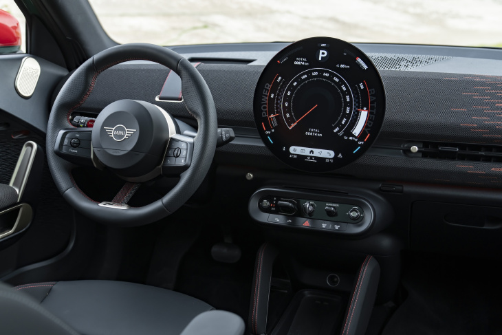 paris motor show: mini zeigt zwei elektrische john cooper works modelle