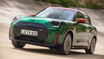 mini zeigt john-cooper-works-versionen des cooper und aceman