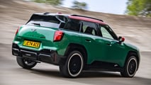 mini zeigt john-cooper-works-versionen des cooper und aceman